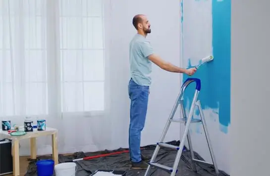 You are currently viewing Top 5 Benefits of Hiring Professional Painters for Your Home Renovation
